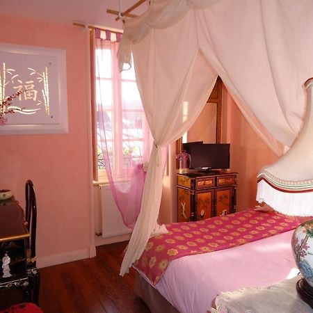 Logis Deritel Bed and Breakfast Montsûrs Zewnętrze zdjęcie